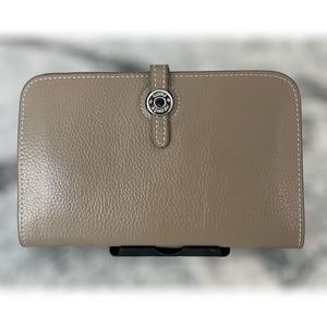 Women’s Large Wallet or Clutch